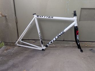 Volume Cutter v7 frameset 52cm track frame fixed gear