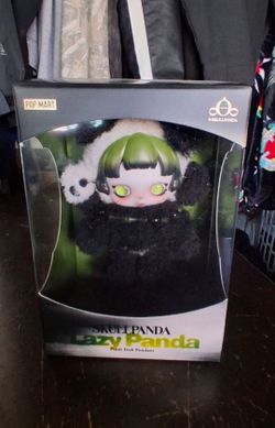 POP MART SKULLPANDA Lazy Panda Plush Doll Pendant.