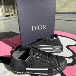 Black Diors Shoes