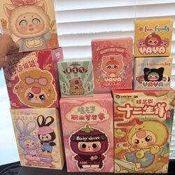 FREE PLUSH BLIND BOXES