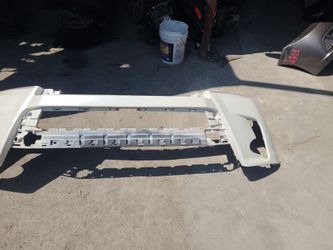 2019 Toyota Hyghlander Front Bumper Cover