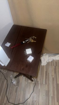Little table stand