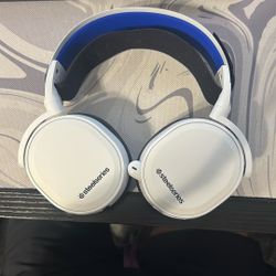 Steelseries Artic 7P+ Wireless gaming headphones 