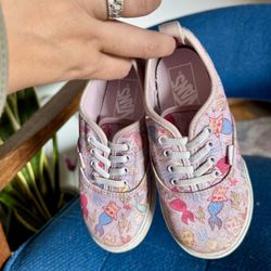 VANS, Toddler size 10, Mermaid Cats, w/ NEW Socks!