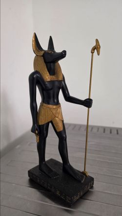 ANUBIS THE EGYPTIAN GOD OF THE DEAD-8.5" Tall.