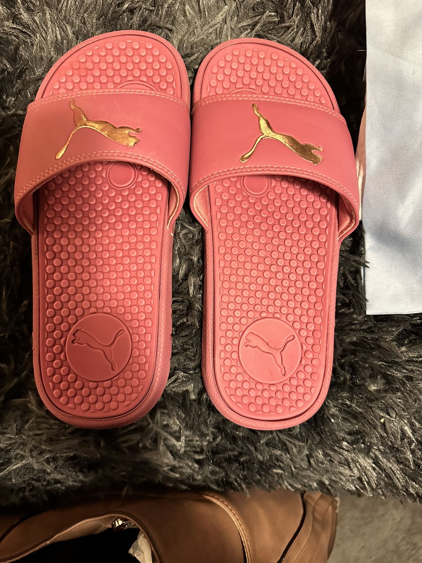 Pink Puma Slides Womens Size 6
