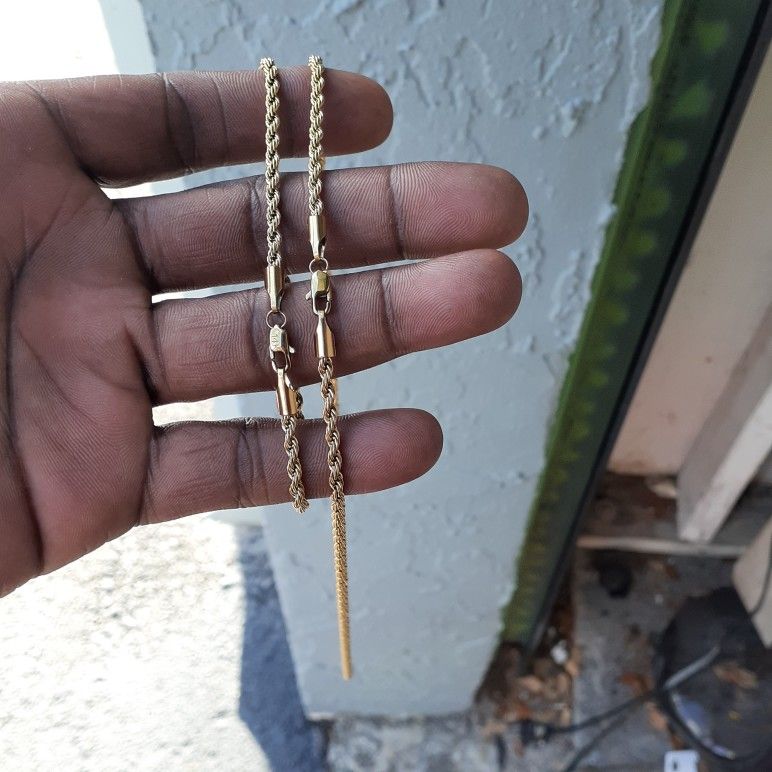 14k Gold Plated 3mm Rope Chain And Bracelet.....$40  Shipping Also Available