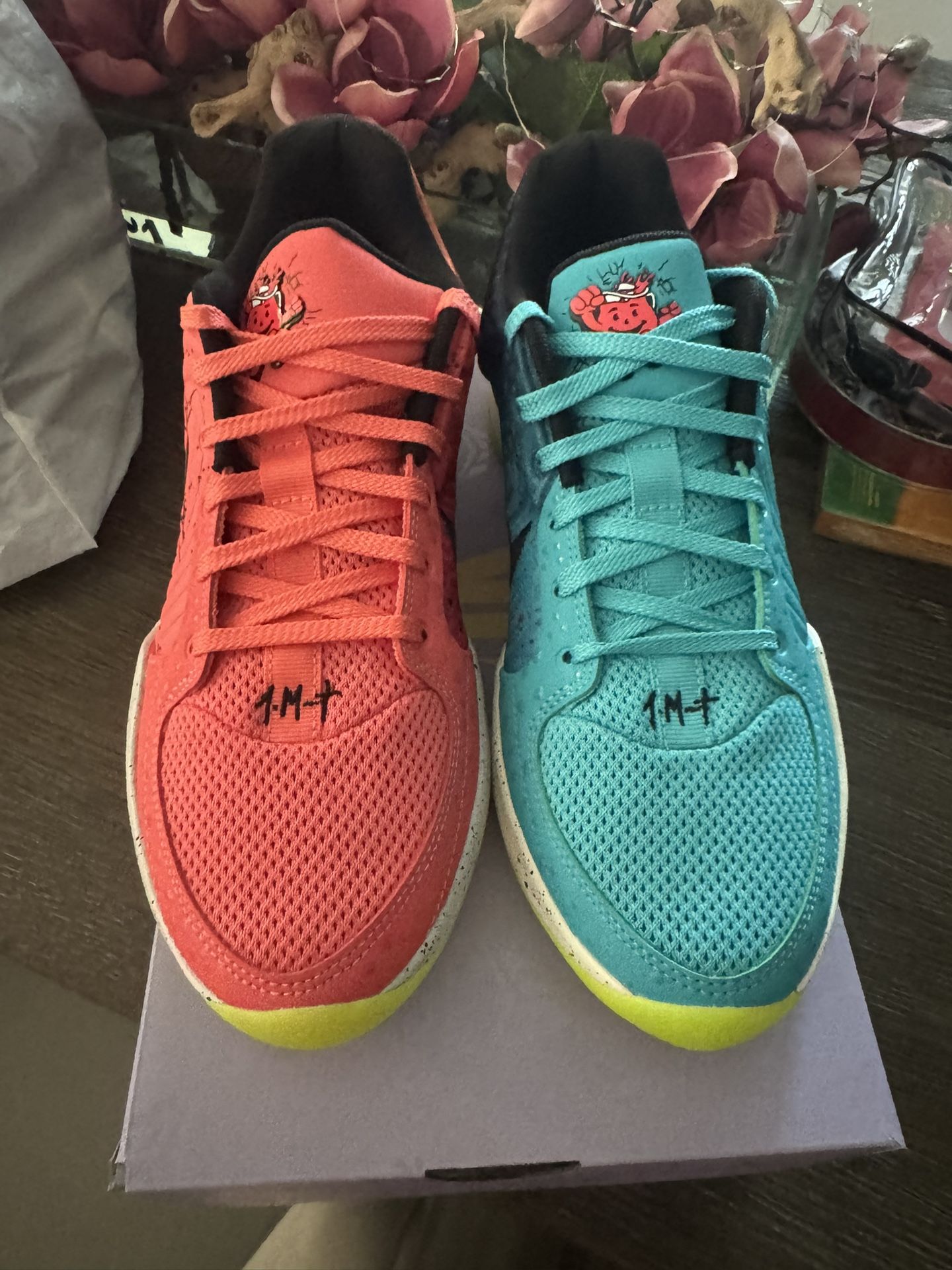 Brand New Nike Ja Morant 2 Kool-Aid Mixed Berry Size 9