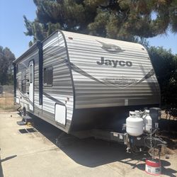 2019 Jayco Jay Flight Excellent Condition
