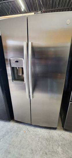 General Electric, Refrigerator Side By Side Stainless Steel