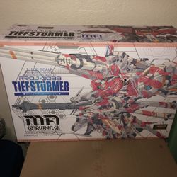 Mechanicore Tiefsturmer 1/100 Deepstriker Premium Version