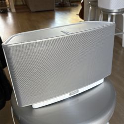 Sonos Play 5 (Gen 1) Streaming Smart Speaker