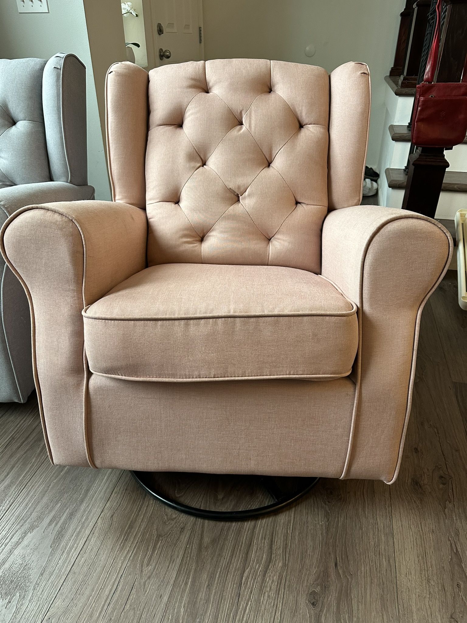 Swivel Rocking Chair 