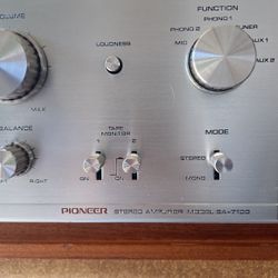 Pioneer Stereo Amplifier -SA 7100 and Spekers Realistic Optimus-5