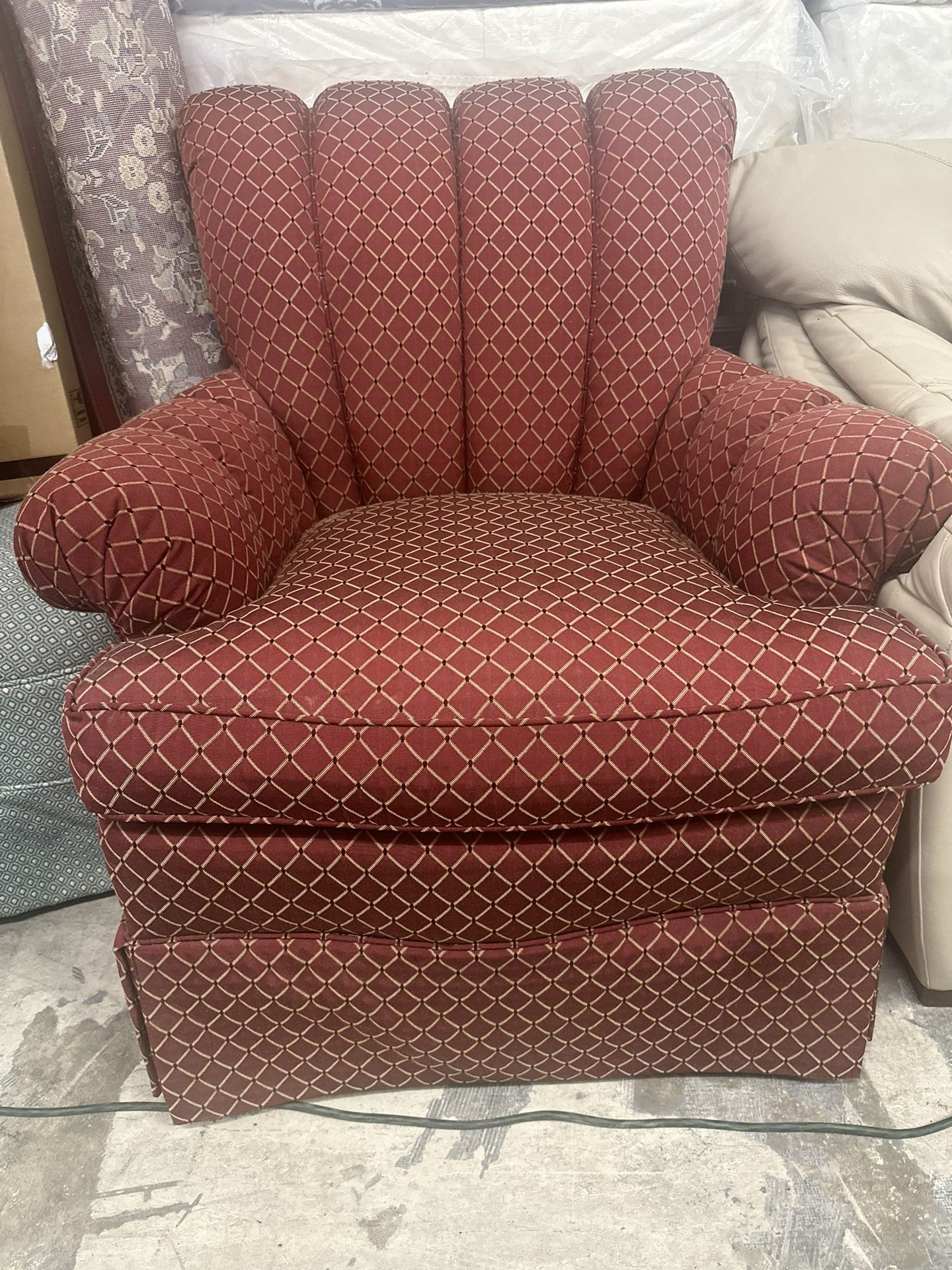 ARMCHAIR SAME DAY PICK UP & DELIVERY AVAILABLE πππ