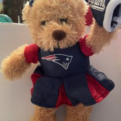 Vintage Patriots Chearlider Bear