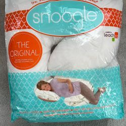 Snoogle Pregnancy Pillow