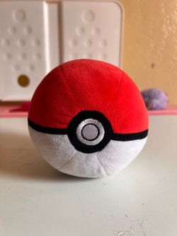 Pokemon Pokeball Plush