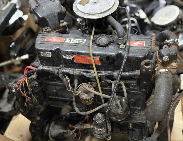 Mercruiser 120 Parts Engine