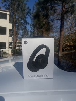 Beat Studio Pro 