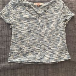 Short Shirt Size XL (fits Like L)