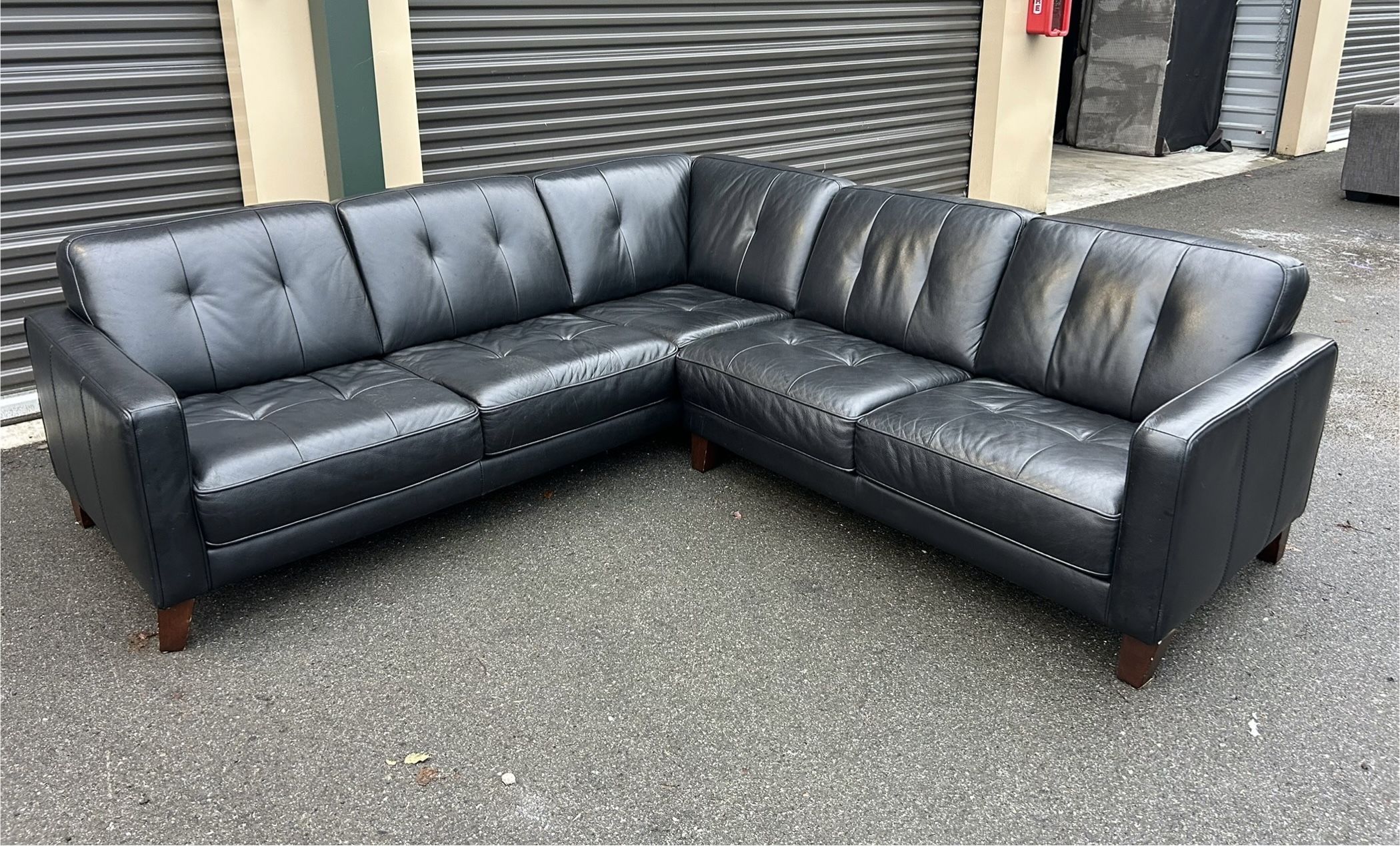 Sectional Couch 