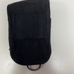 Chrome Industries Large Phone Pouch for Sale in Chicago IL OfferUp