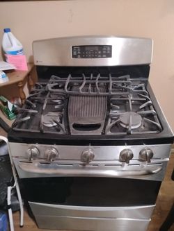 Gas stove