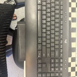 Logitech K540 Wireless Keyboard 