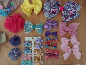 Hair bows