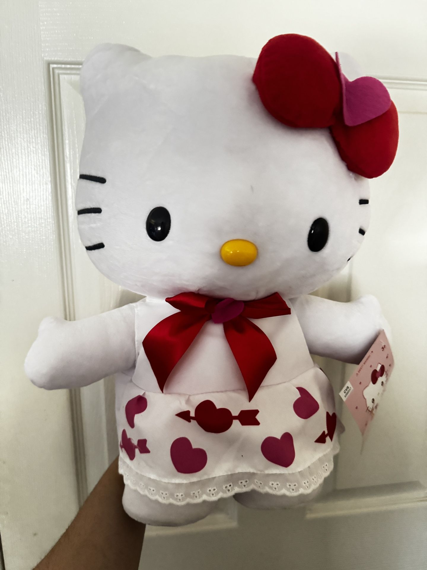Hello Kitty Greater 