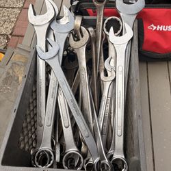 Large & Medium SAE Wrenches 