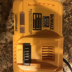 Dewalt fast charger