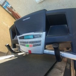 PRO FORM TREADMILL - LIKE NEW