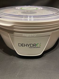 Presto Dehydro 600W Electric Food Dehydrator 4-Tray Expandable 48hr White