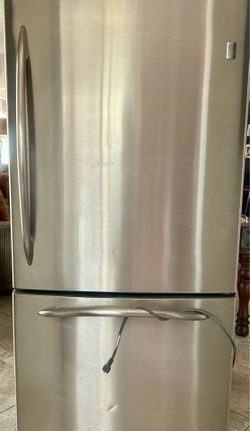 GE Refrigerator