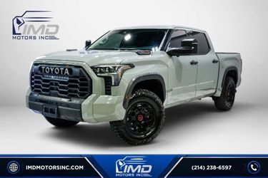 2022 Toyota Tundra Hybrid CrewMax