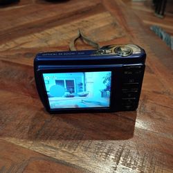 Sanyo S120 Digital Camera 