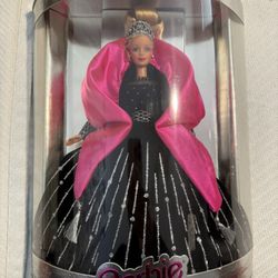 Holiday Barbie 1998