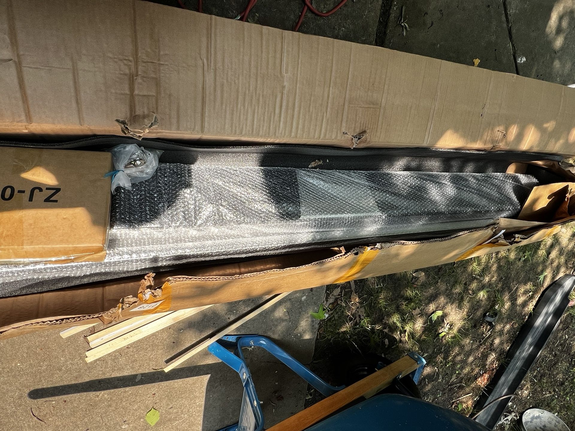 Brand New f250 running boards year 05 to year 2016 with all parts