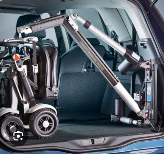Mobile Wheelchair Lift
