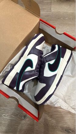 Nike Dunk Chenille Size 9