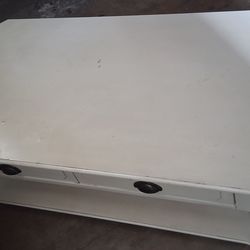 White Coffe Table