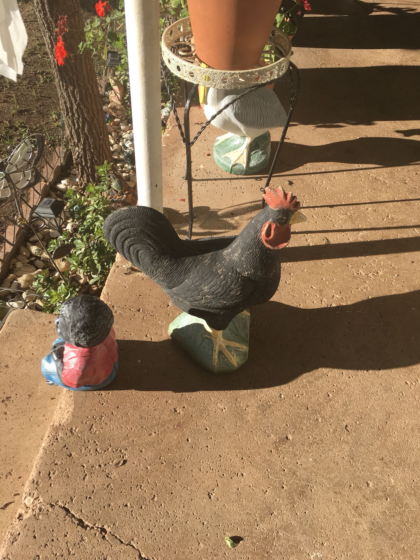 Concrete rooster