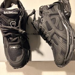 Balenciaga Runners 