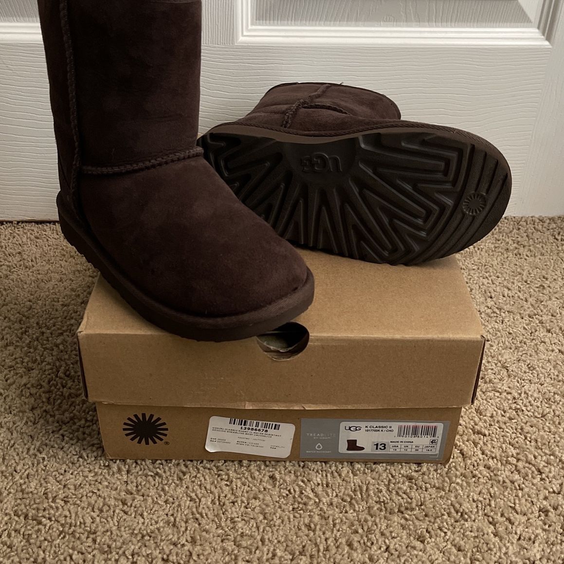 Size 13 Girls Uggs