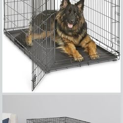 Homes for pets moving sale, only used for months