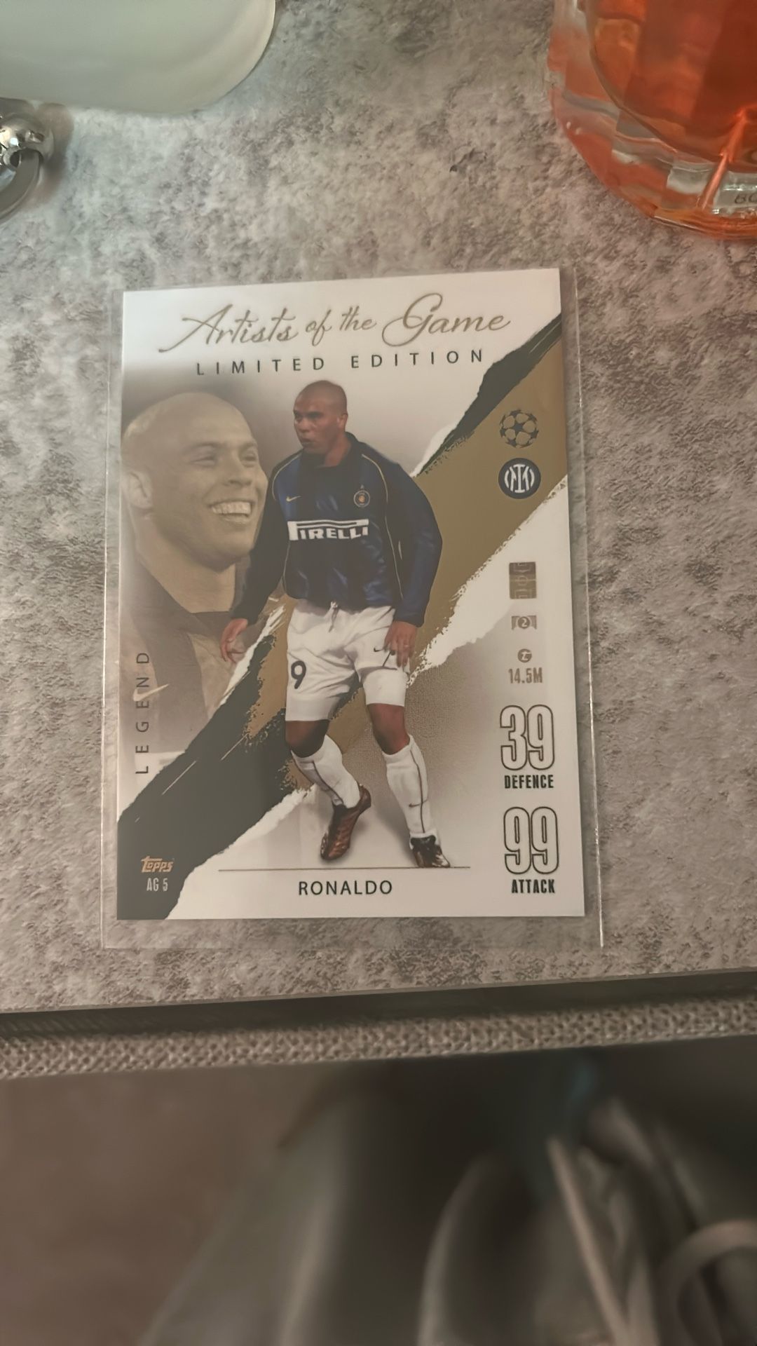 Ronaldo Nazario (limited edition card)