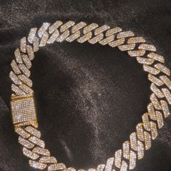 20’ Iced Cuban Chain