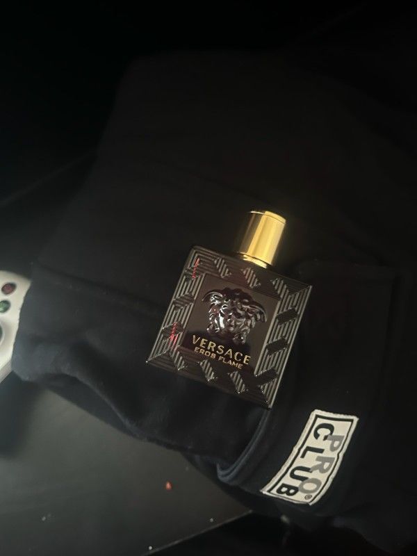 VERSACE COLONGE FULL BOTTLE